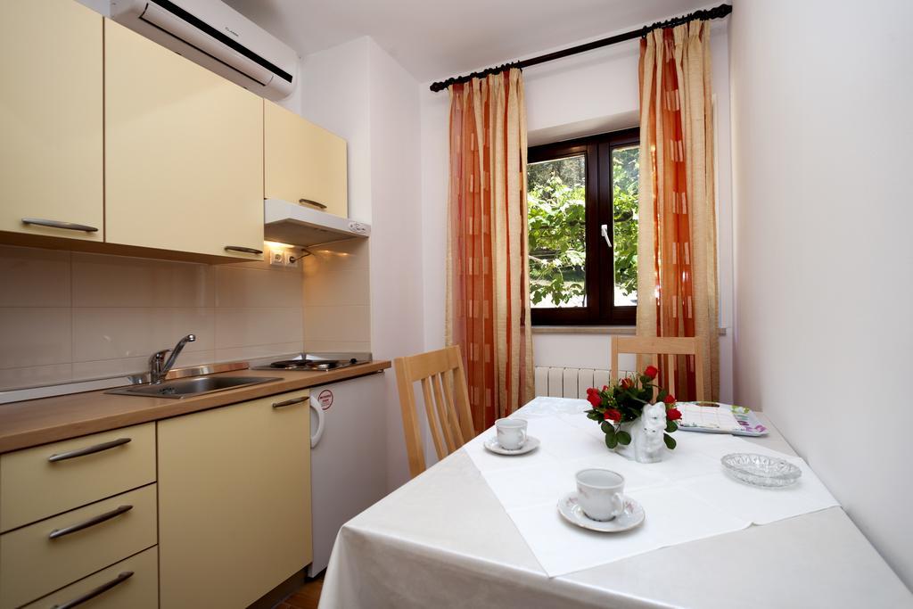 Apartments Prekalj Пореч Стая снимка