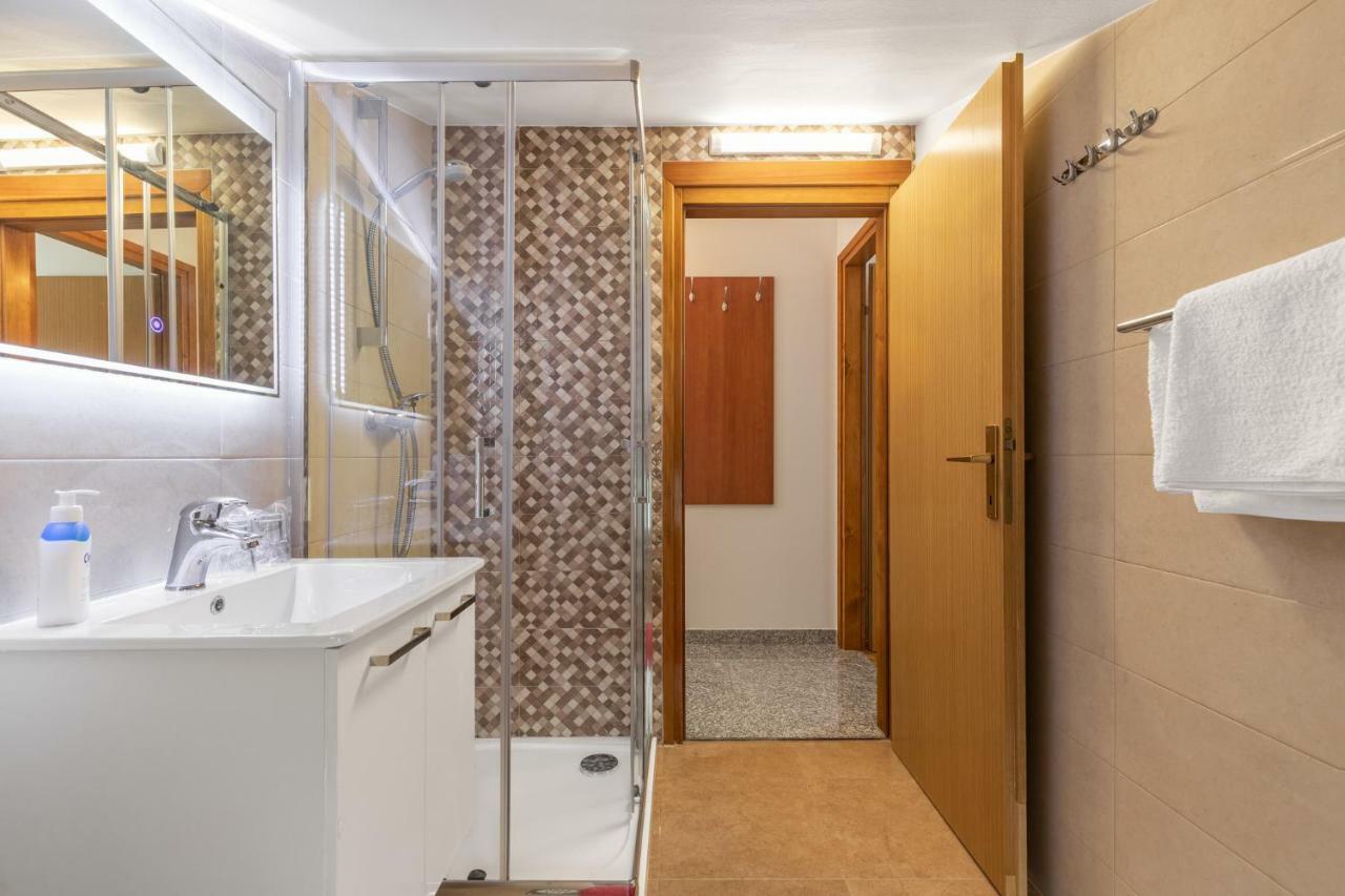 Apartments Prekalj Пореч Екстериор снимка